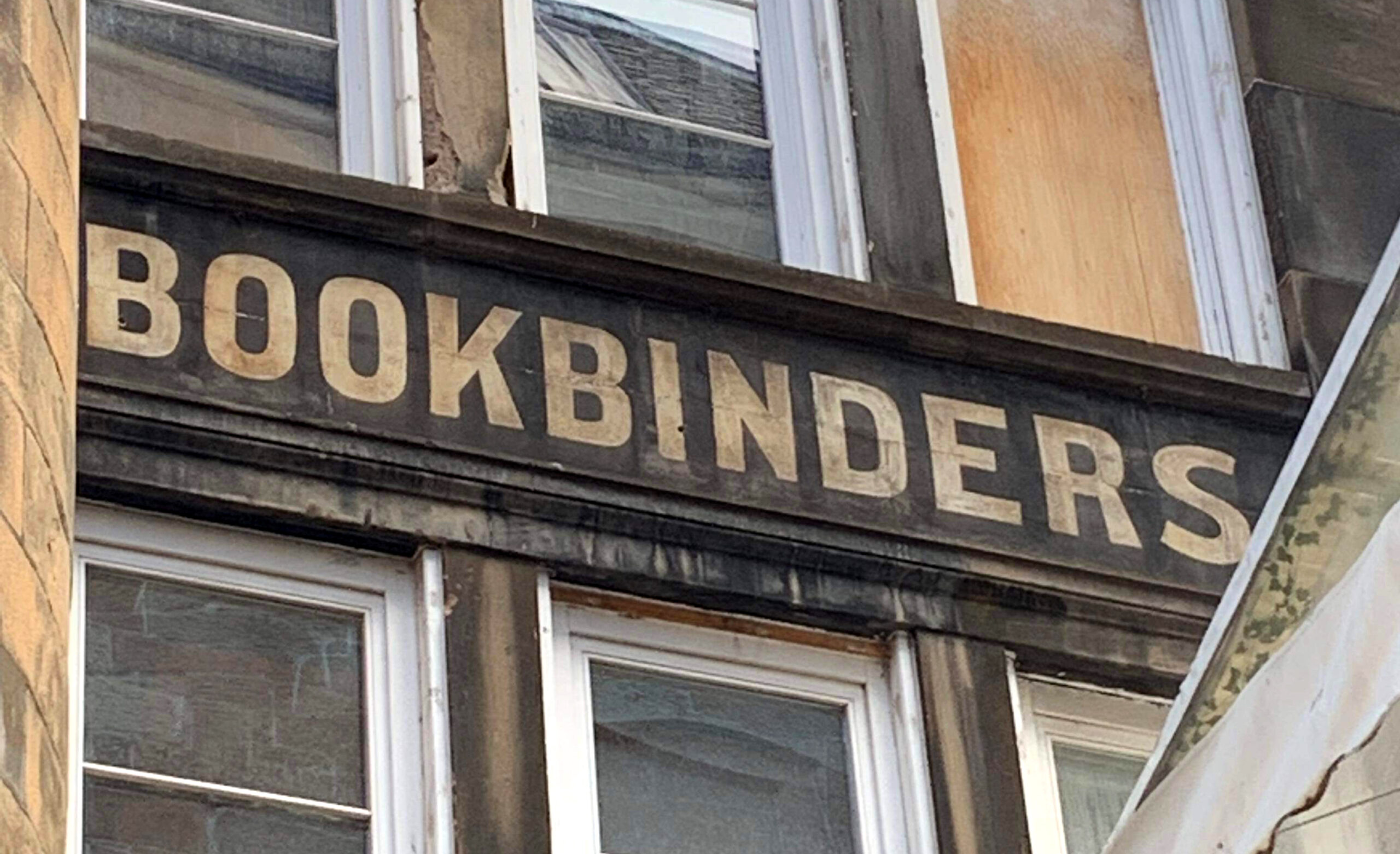 SophieAmmann_Bookbinders_quer